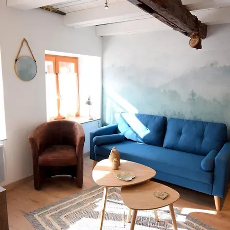 La Maison Bleue
