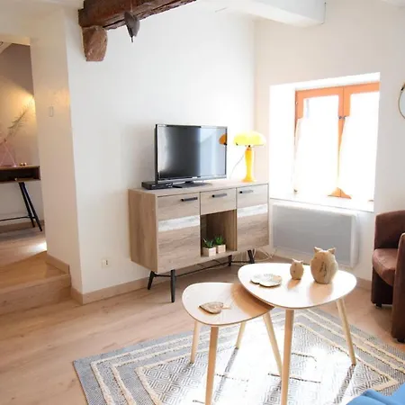 La Maison Bleue Saint-Nabor